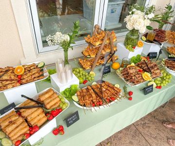 How to Host a Thai Food Tasting Party at Home