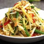 How to Make Thai Papaya Salad (Som Tum) at Home: A Deliciously Spicy and Refreshing Dish