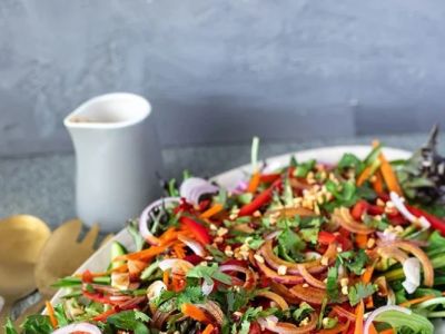 Thai Food for Late Summer: Fresh Thai Salads & Light Meals