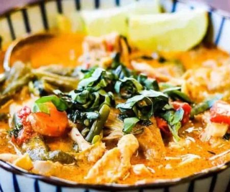 Thai Food for Date Night In: Candlelight + Curry