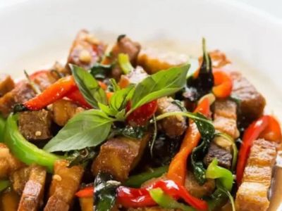 Thai Food Ingredient Guide: How to Cook and Enjoy Thai Eggplant