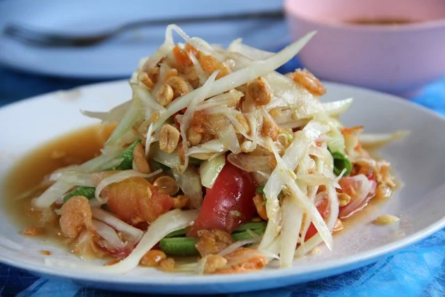 Healthy Thai Food for Over-50 Diners Without Losing Flavor