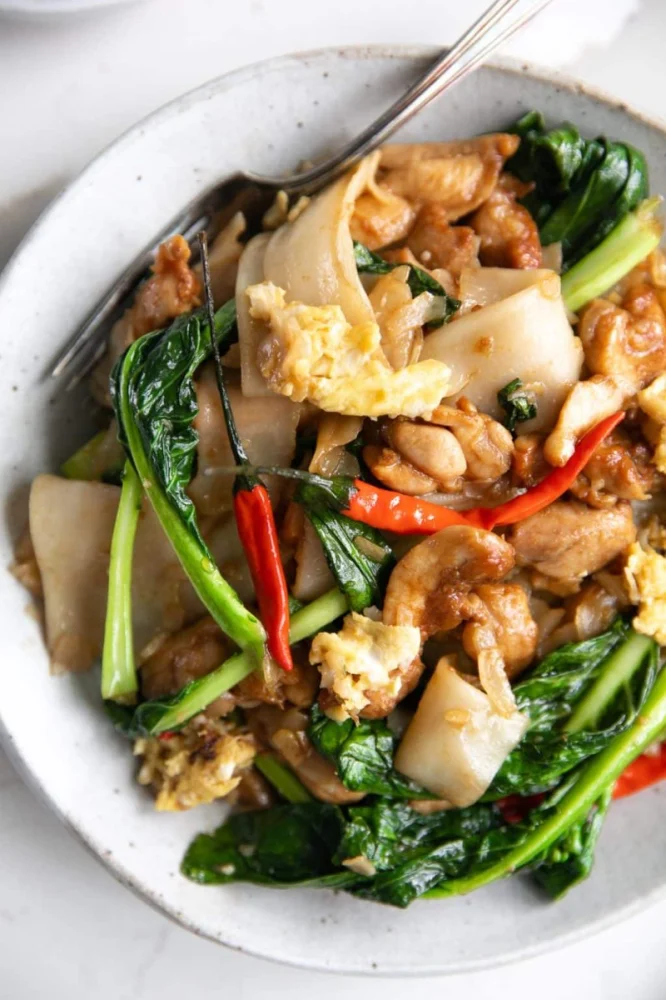 How to Make Thai Street-Style Pad See Ew at Home