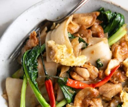 How to Make Thai Street-Style Pad See Ew at Home