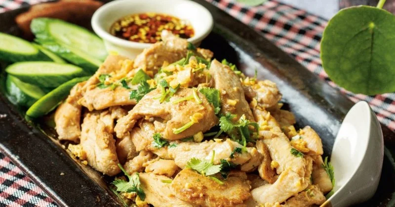 Thai Food Ingredient Guide: Discover What Makes Thai Garlic Special