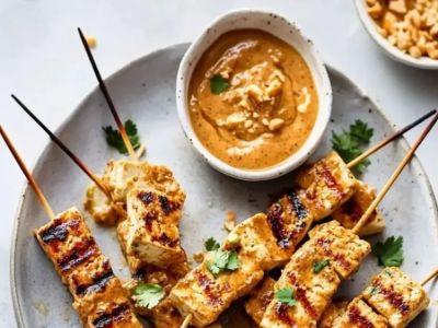 How to Make Tofu Satay with Peanut Sauce at Home