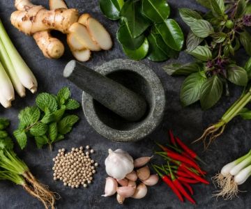 A Practical Guide to Essential Thai Herbs and Aromatics