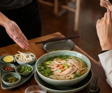 How to Order Thai Noodle Soup at a Restaurant
