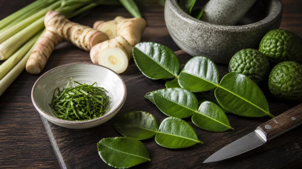 Makrut Lime Leaves Guide: Aroma, Prep, and Removal