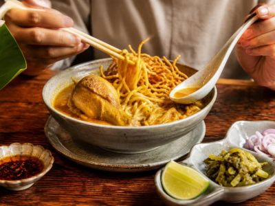 Khao Soi Guide: Curry Noodles, Toppings, and Balance